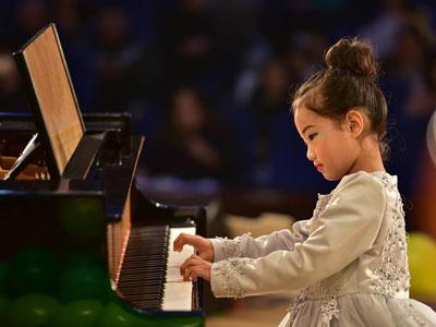 上饶钢琴家教价格多少钱一小时？收费标准？